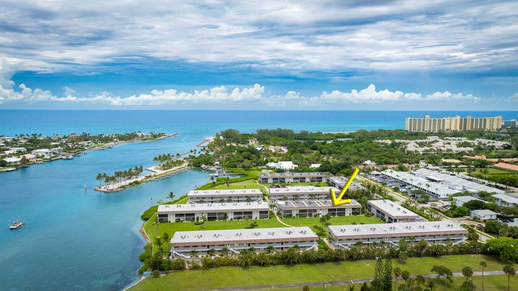 755 Saturn Street F203, Jupiter, FL 33477