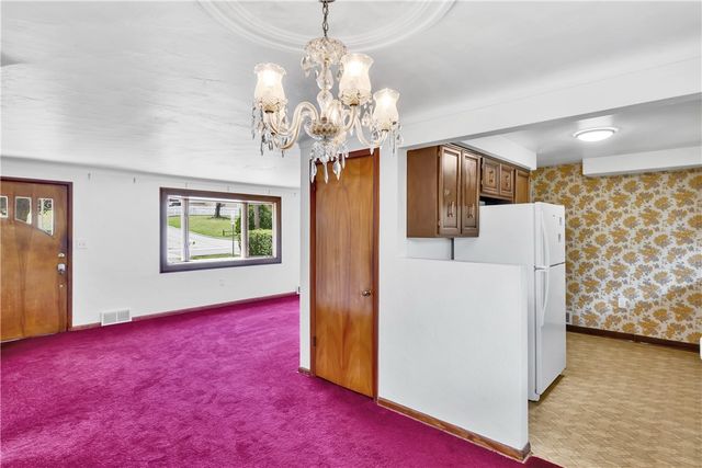14001 Michael Dr, North Huntingdon, PA 15642