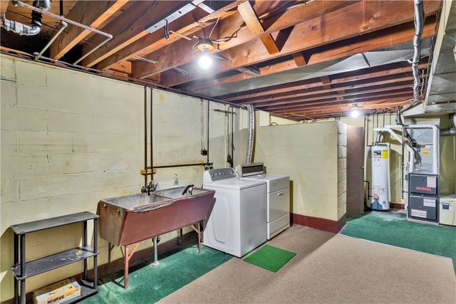 14001 Michael Dr, North Huntingdon, PA 15642