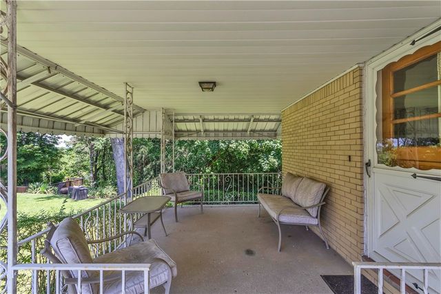 14001 Michael Dr, North Huntingdon, PA 15642