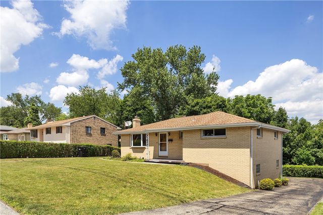 14001 Michael Dr, North Huntingdon, PA 15642