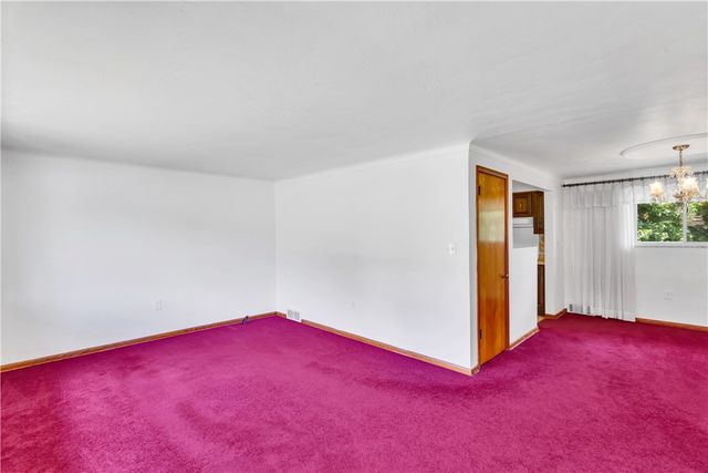 14001 Michael Dr, North Huntingdon, PA 15642