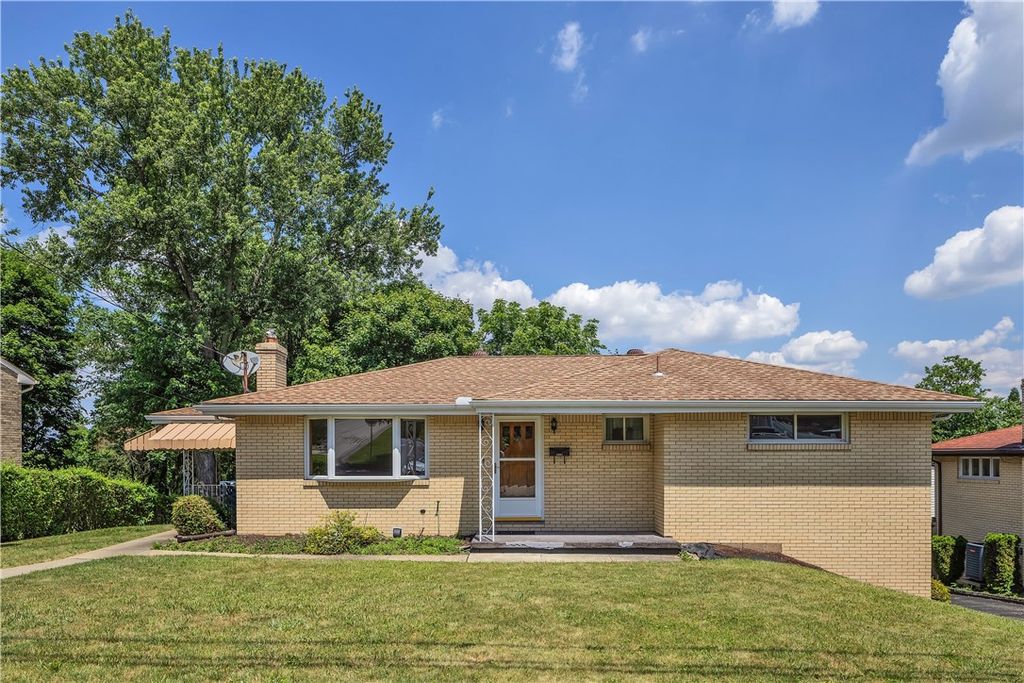 14001 Michael Dr, North Huntingdon, PA 15642