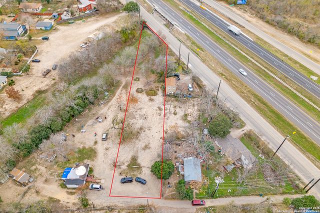 13740 INTERSTATE 35, Von Ormy, TX 78073