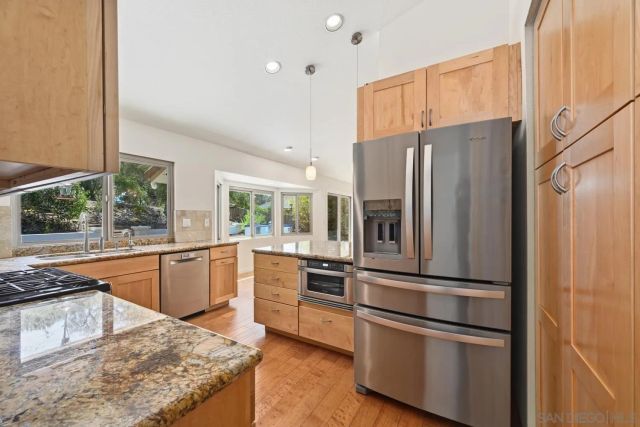 16490 Bridlewood, Poway, CA 92064