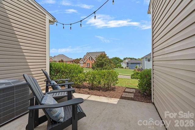 106 Brookshire Lane C, Statesville, NC 28677