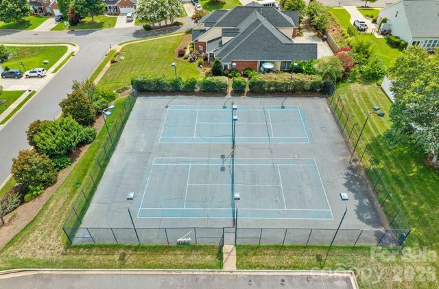106 Brookshire Lane C, Statesville, NC 28677