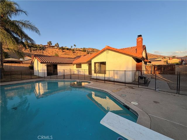 3434 Darren, Highland, CA 92346