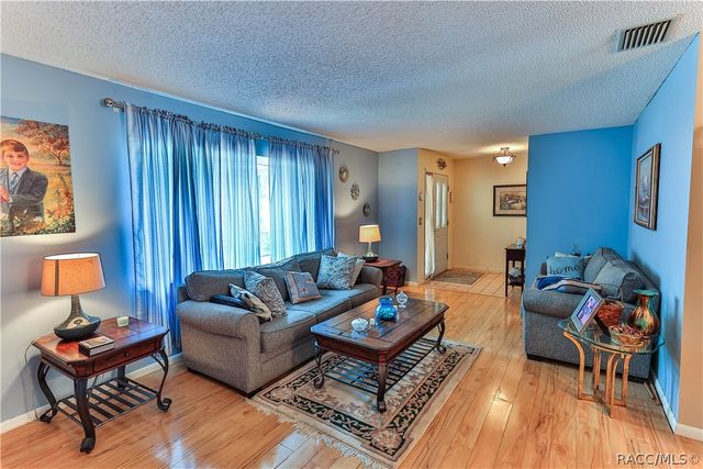 11 DAHOON Court S, Homosassa, FL 34446
