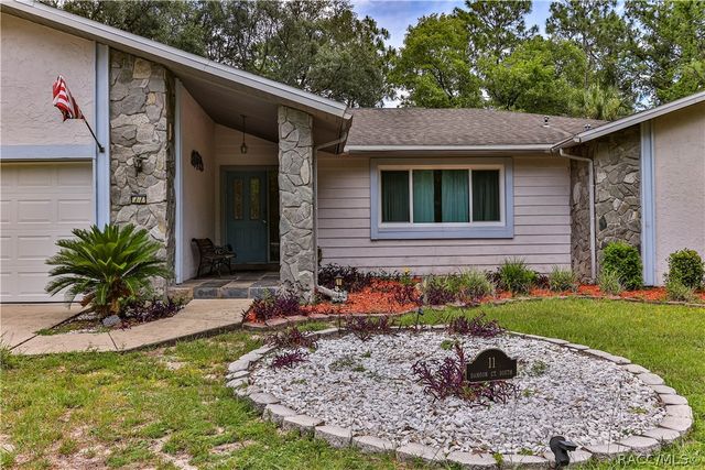 11 DAHOON Court S, Homosassa, FL 34446