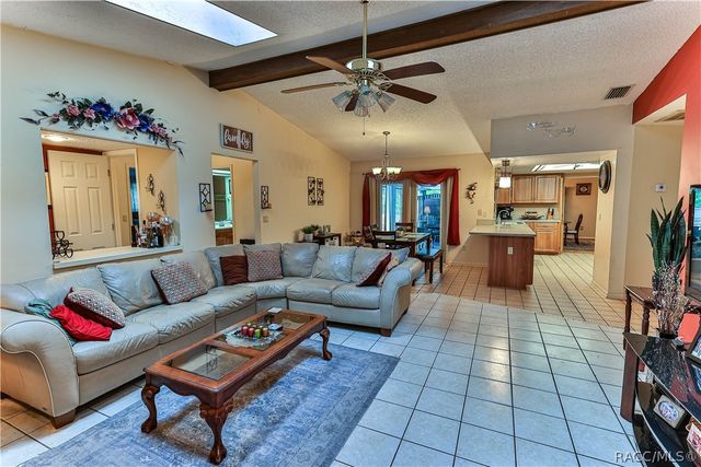 11 DAHOON Court S, Homosassa, FL 34446