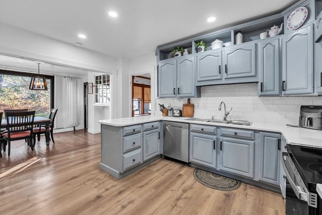 27 Chase St, Orange, MA 01364