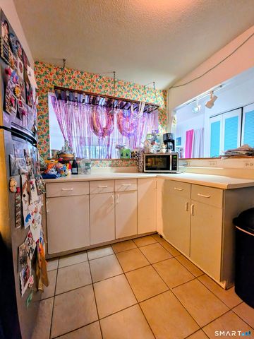 80 Claudia Drive 271, West Haven, CT 06516