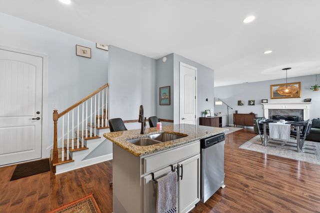 2504 Val Marie Dr, Madison, TN 37115