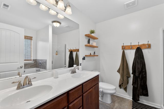 2504 Val Marie Dr, Madison, TN 37115