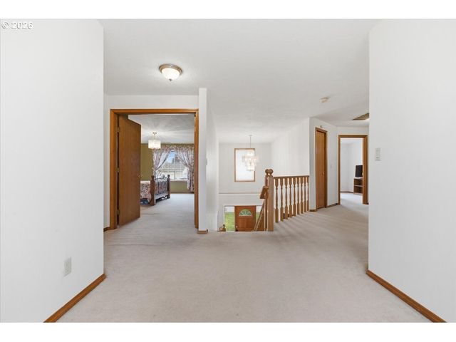 2009 FLAG STONE Ct, Keizer, OR 97303