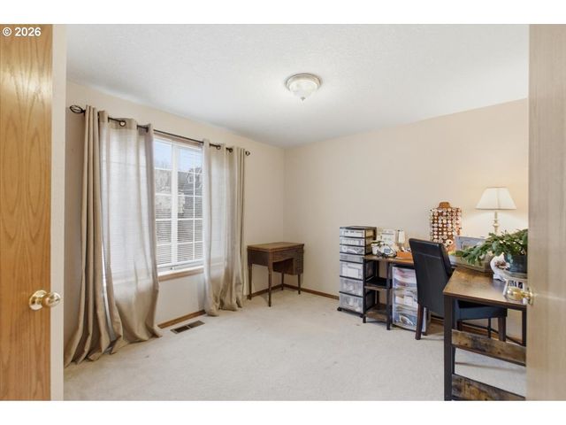 2009 FLAG STONE Ct, Keizer, OR 97303