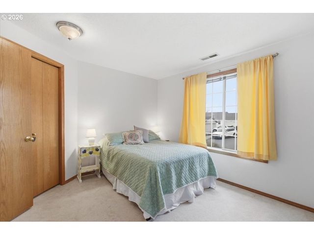 2009 FLAG STONE Ct, Keizer, OR 97303