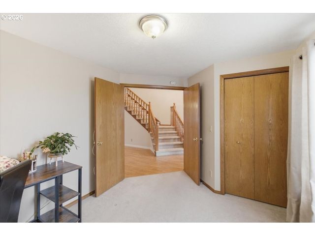 2009 FLAG STONE Ct, Keizer, OR 97303