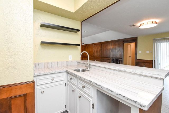2814 Foxfire Circle, Missouri City, TX 77459