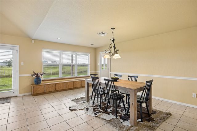 1240 Schumann Road, Bellville, TX 77418