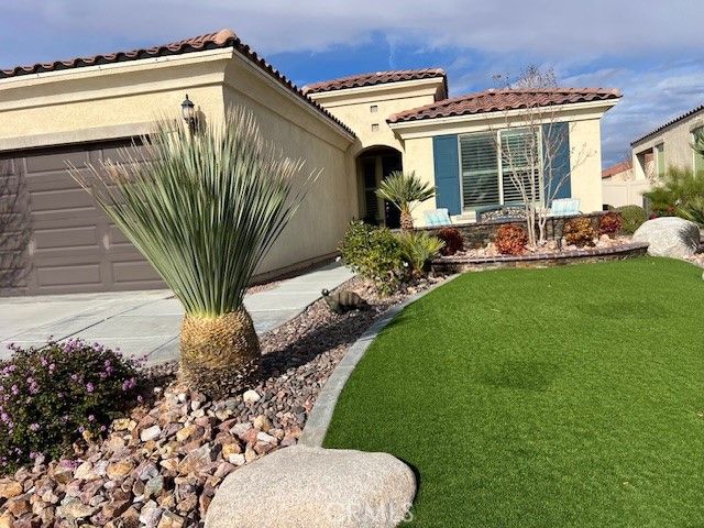 18920 Lasso Street, Apple Valley, CA 92308