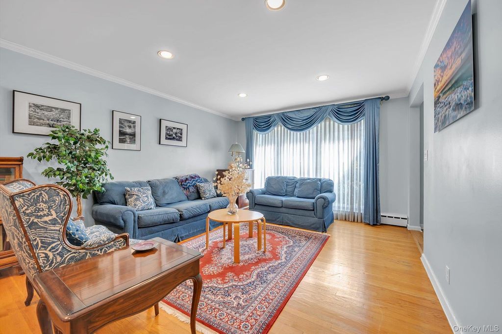 17 Joseph Street, New Hyde Park, NY 11040 — photo 5