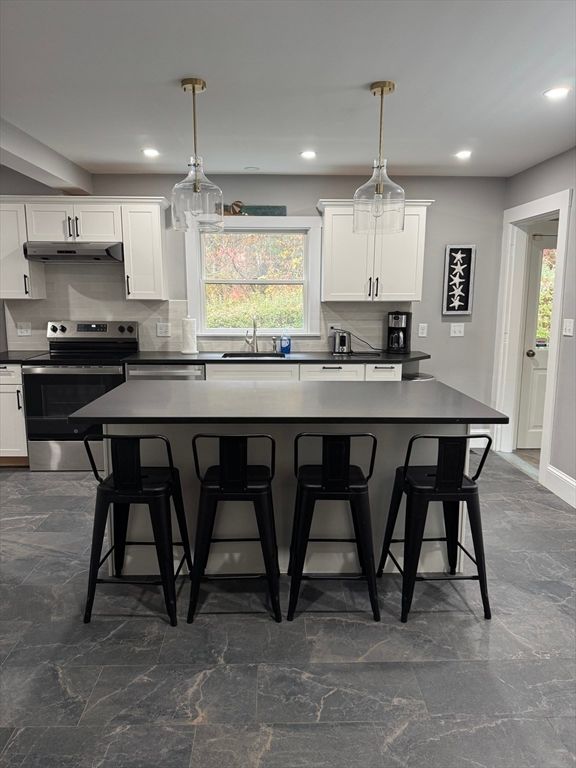 18 Granite Street, Rockport, MA 01966