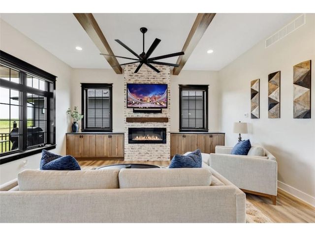 6129 NE Sherman Drive, Ankeny, IA 50021