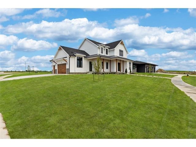 6129 NE Sherman Drive, Ankeny, IA 50021