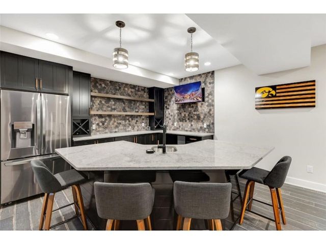 6129 NE Sherman Drive, Ankeny, IA 50021