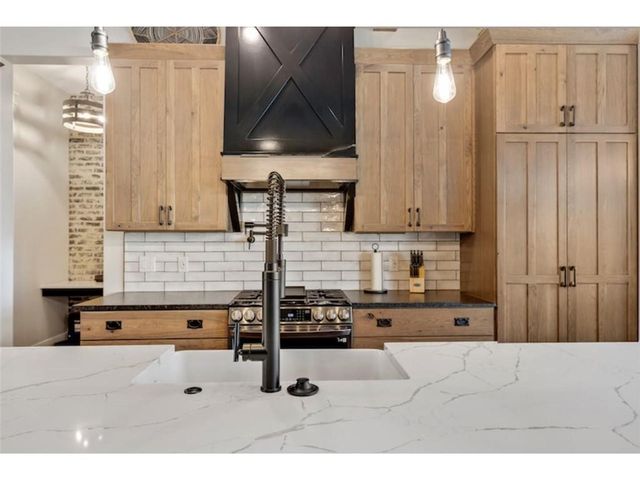 6129 NE Sherman Drive, Ankeny, IA 50021