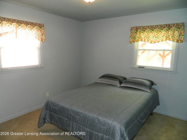 4123 Devonshire Avenue, Lansing, MI 48910