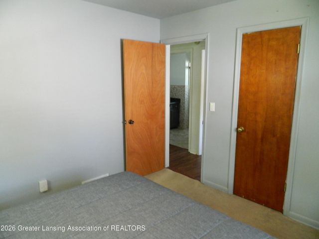 4123 Devonshire Avenue, Lansing, MI 48910