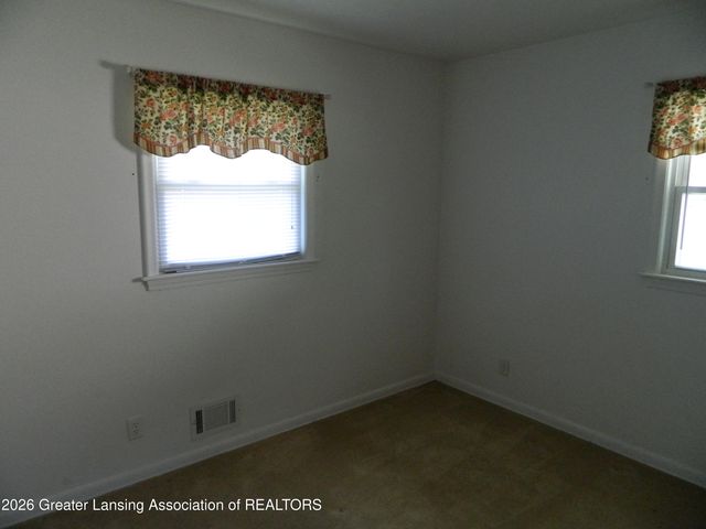 4123 Devonshire Avenue, Lansing, MI 48910