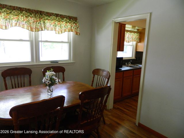 4123 Devonshire Avenue, Lansing, MI 48910