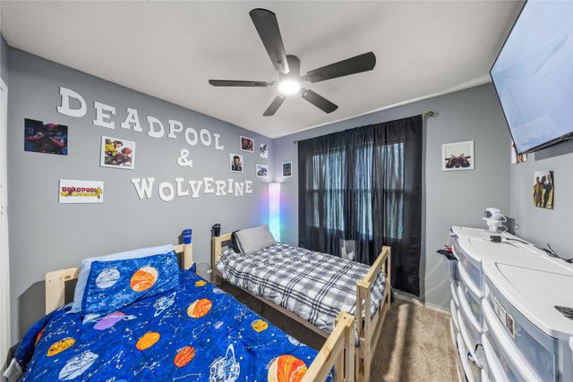 801 & 807 E Mckinley Avenue, Des Moines, IA 50315