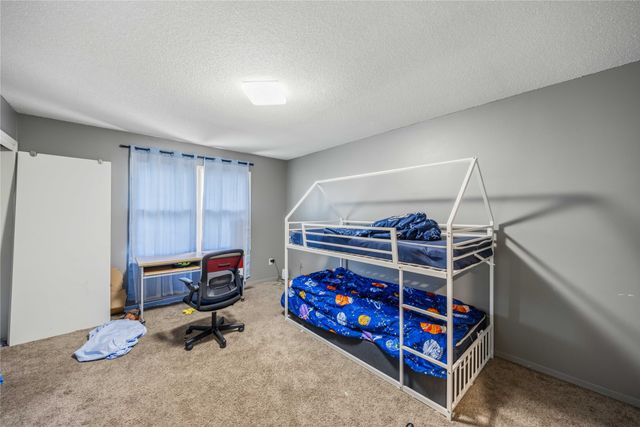 801 & 807 E Mckinley Avenue, Des Moines, IA 50315