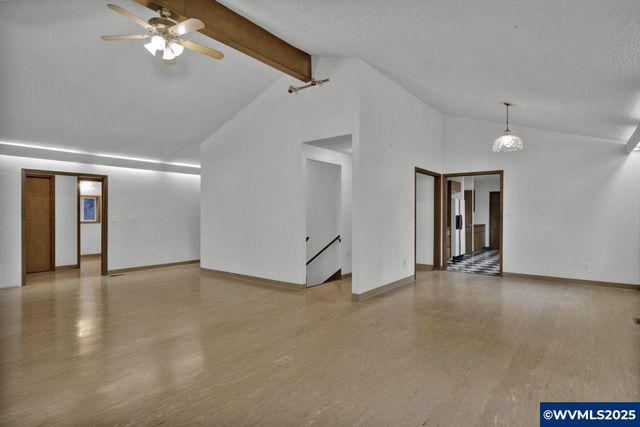 9790 NE Benton St, Newport, OR 97365