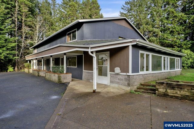 9790 NE Benton St, Newport, OR 97365