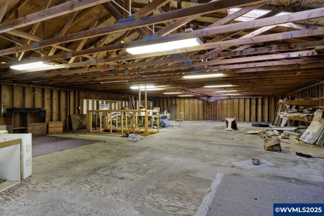 9790 NE Benton St, Newport, OR 97365