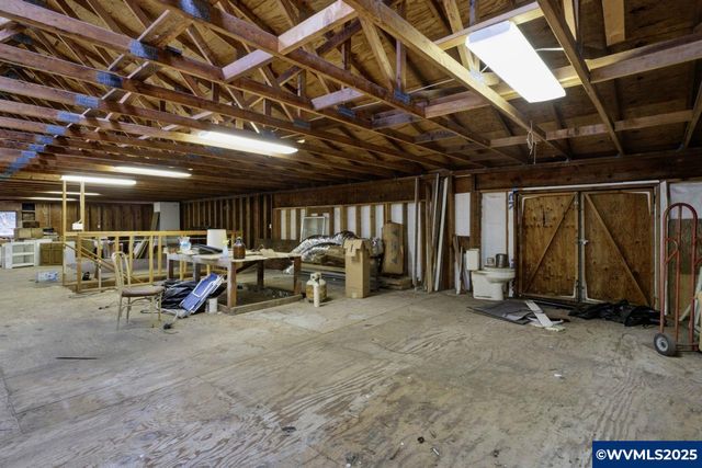 9790 NE Benton St, Newport, OR 97365