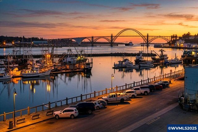 9790 NE Benton St, Newport, OR 97365