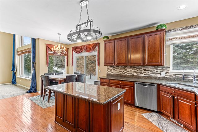 49896 Parkside Drive, Northville, MI 48168