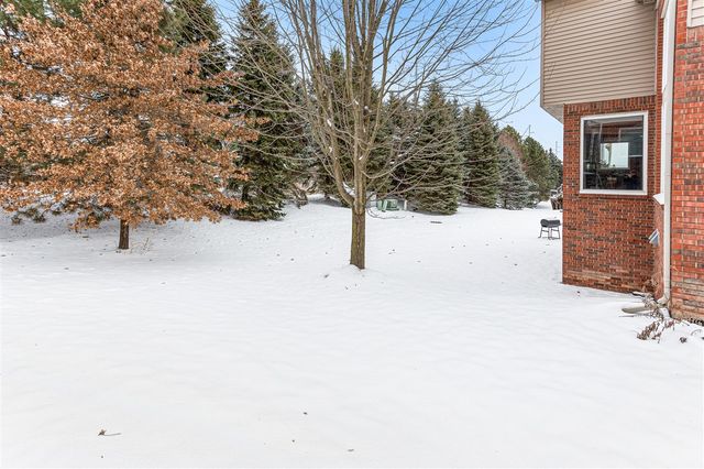 49896 Parkside Drive, Northville, MI 48168