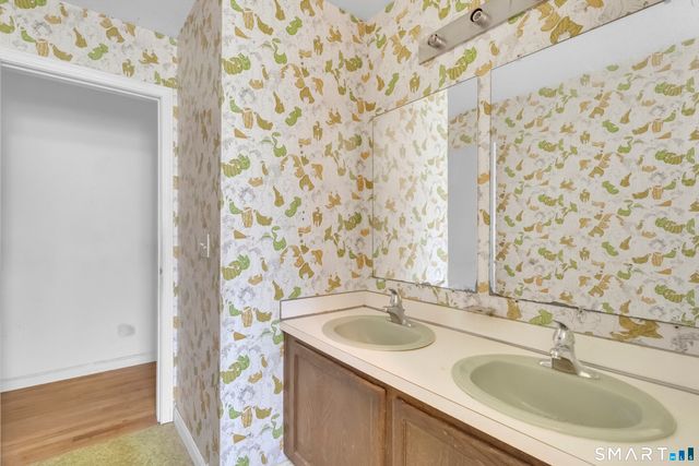 101 Case Street, Granby, CT 06090
