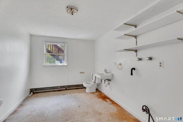 101 Case Street, Granby, CT 06090