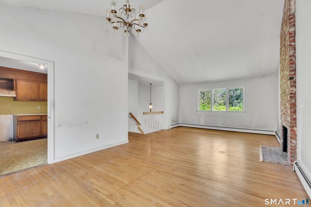 101 Case Street, Granby, CT 06090