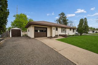 321 109th Avenue NW, Coon Rapids, MN 55448
