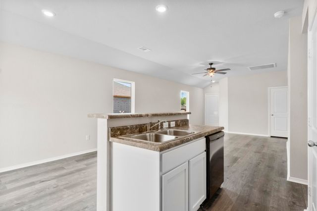 27 Doe Run Drive, Ward, AR 72176